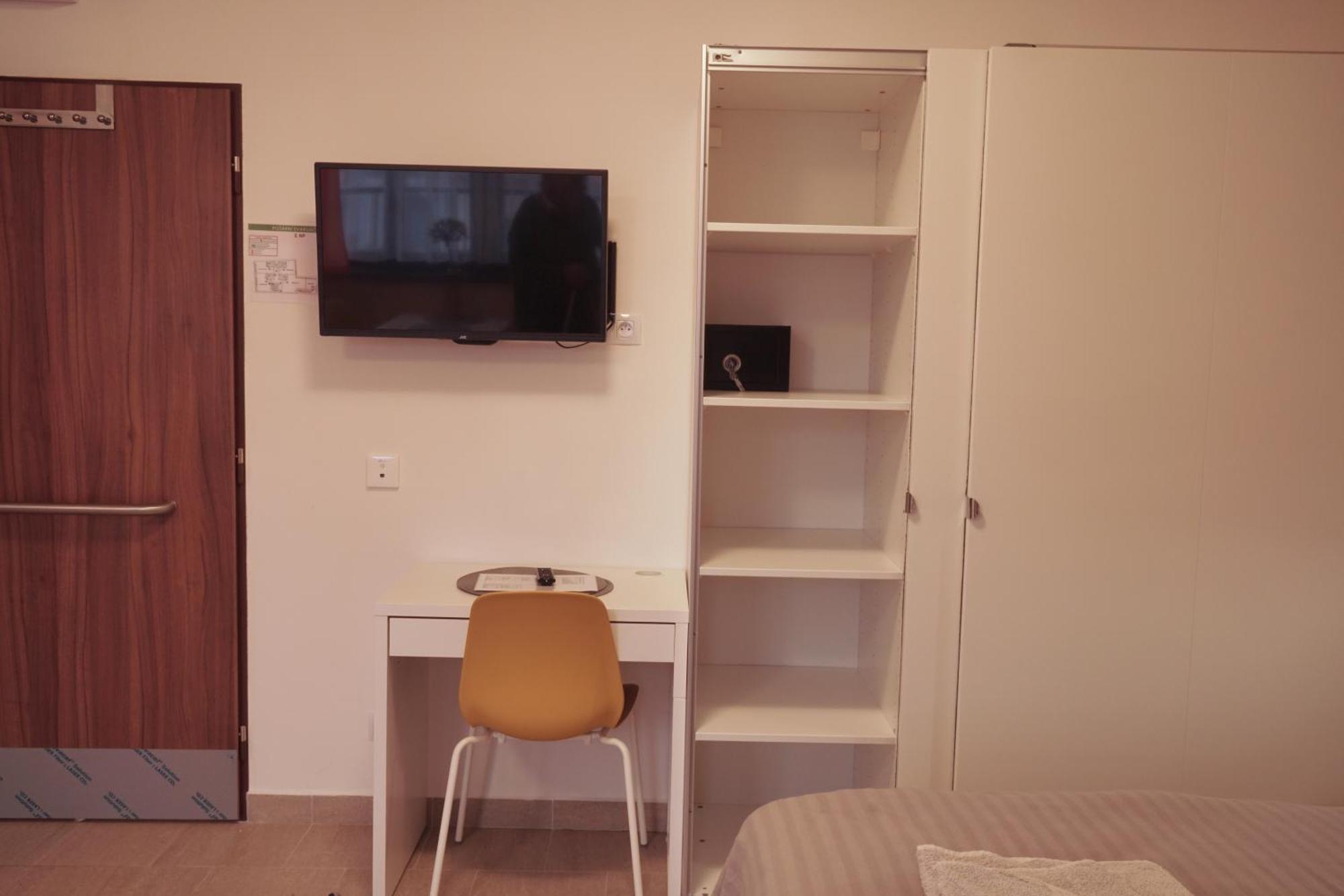 Penzion V Podzamci Třeboň Camera foto